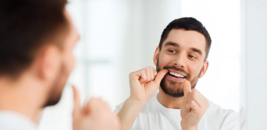 تنظيف الفم ما بعد زراعة الأسنان